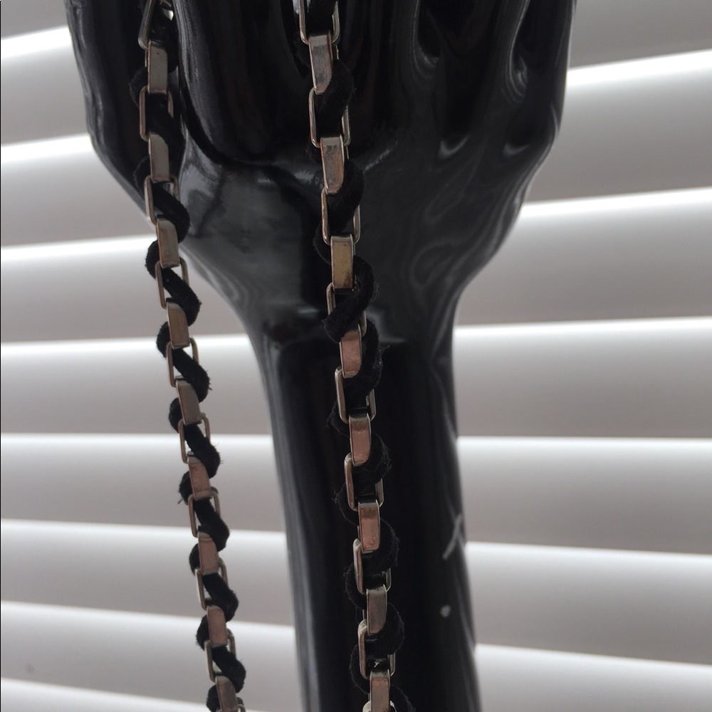 Gold & black chain